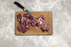 название картинки Картошка с мясом в рукаве в духовке