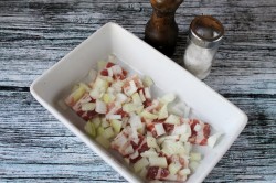 Картошка с мясом в сметане в духовке