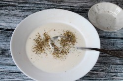 Тушеная картошка с мясом в сметане