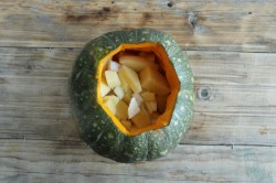 Картошка в тыкве в духовке