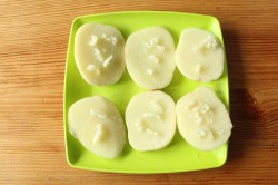 название картинки Картошка запеченная с помидорами