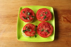 название картинки Картошка запеченная с помидорами