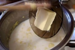 Каша молочно кукурузная