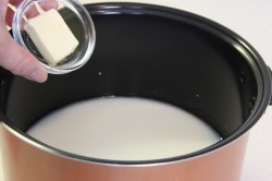 Рисовая каша на воде и молоке в мультиварке