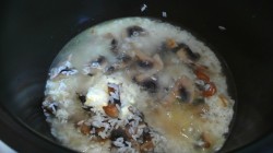 Каша с грибами в мультиварке на воде