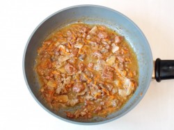 Рис с тушенкой - шаг 7 Рис с тушенкой - шаг 7