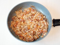Рис с тушенкой - шаг 9 Рис с тушенкой - шаг 9