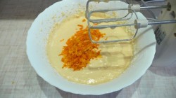 Кекс на кефире в мультиварке