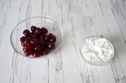 Кекс с вишней