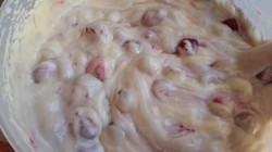 Кекс с вишнями