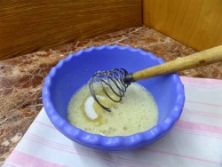 название картинки Кекс с замороженной вишней на простокваше