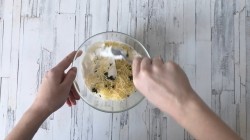 Кексы из куриного фарша с сыром