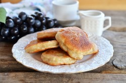 Кислые оладьи на дрожжах пышные