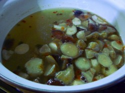 название картинки Щи из кислой квашеной капусты с грибами