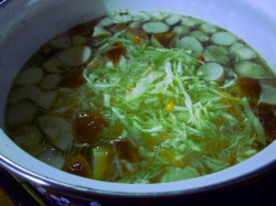 название картинки Щи из кислой квашеной капусты с грибами