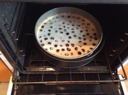 Клафути с черешней и ванилью - шаг 8 Клафути с черешней и ванилью - шаг 8