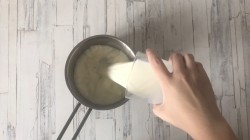 название картинки Классическая рисовая каша на молоке