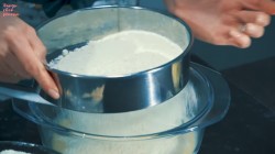 Классические беляши с сочной мясной начинкой - шаг 11