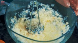 Классические беляши с сочной мясной начинкой - шаг 17