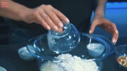 Ванильные кексы с грецкими орехами, изюмом и шоколадом