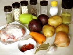 название картинки Горячий свекольник классический с мясом