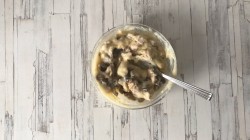 название картинки Классический жульен с курицей и грибами