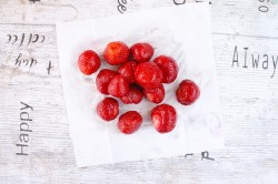 Клубничная сальса