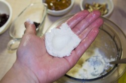 Кокосовые шарики с творогом