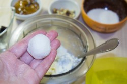 Кокосовые шарики с творогом