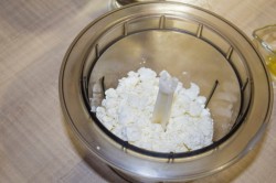 Кокосовые шарики с творогом