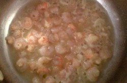 Салат морской коктейль с креветками