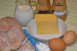 название картинки Колбаса домашняя куриная с сыром