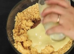 Колбаска из печенья со сгущенкой