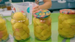 название картинки Компот из абрикосов без косточек на зиму с лимонной кислотой