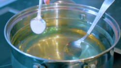 название картинки Компот из абрикосов без косточек на зиму с лимонной кислотой