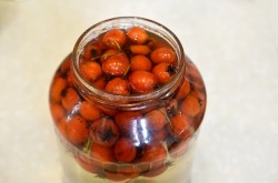 название картинки Компот из боярышника на зиму