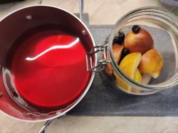 Компот из черноплодки и яблок на зиму