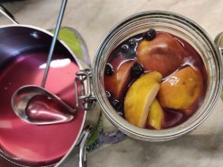 Компот из черноплодки и яблок на зиму