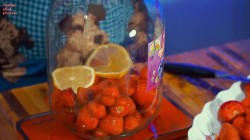 название картинки Компот из клубники, лимона и мяты на зиму