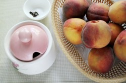 название картинки Компот из персиков на зиму