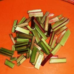 Компот из каркаде и ревеня - шаг 3