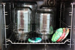 название картинки Компот из черноплодной рябины на зиму