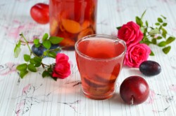 название картинки Компот из слив на зиму на 3 литровую банку