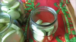 название картинки Консервированные кабачки с кетчупом чили