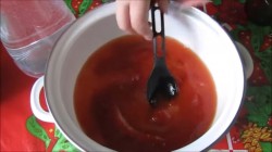 название картинки Консервированные кабачки с кетчупом чили