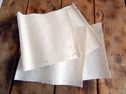 название картинки Конвертики из лаваша на сковороде