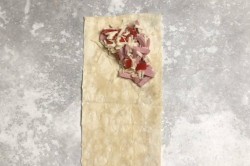 Конвертики из лаваша с разными начинками на сковороде - шаг 7