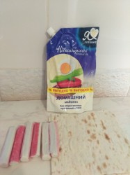 Конвертики с крабовыми палочками на сковороде