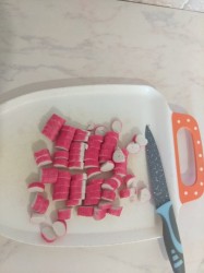 Конвертики с крабовыми палочками на сковороде