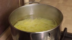 название картинки Корейский картофельный салат Камди ча